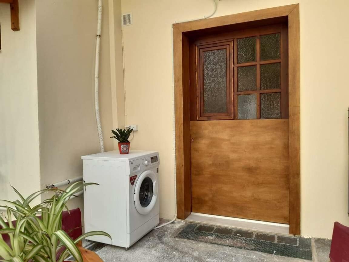 Anastasis Garden Room كالاماتا المظهر الخارجي الصورة